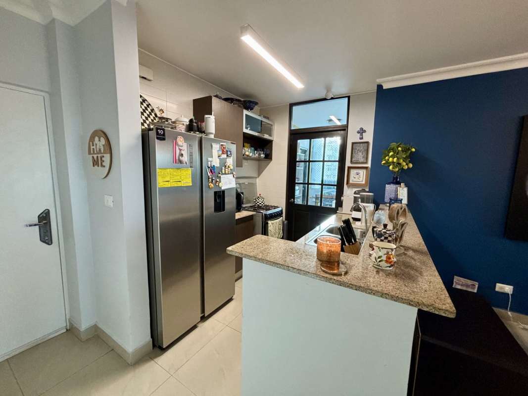 Remodeled kitchen with granite counters, stainless appliances in PH Pacific Point Punta Pacífica Panama