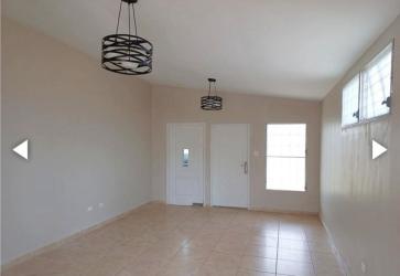 Kitchen with cabinets, appliances in Brisas del Golf Arraiján rental house Panama