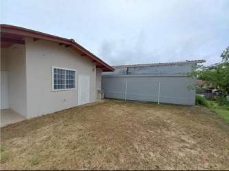 Corner 3BR House with Terrace Brisas del Golf Arraiján