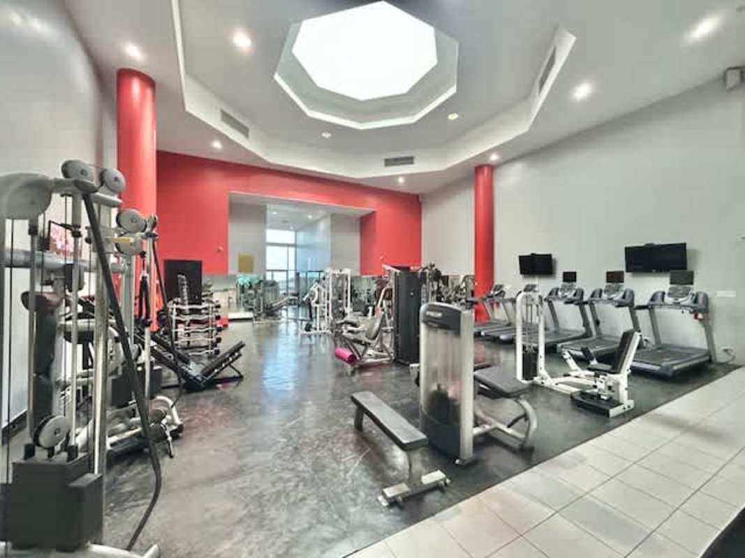 Fitness gym cardio weights octagonal skylight PH Pacific Point Panama luxury condo