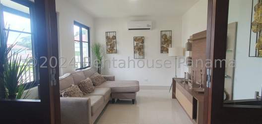 Modern kitchen with granite countertop and light cabinets new duplex Arcadia Costa Verde