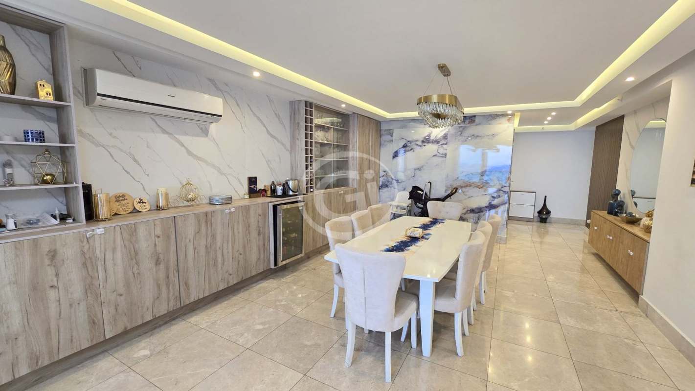 Luxury 3BR Ocean & Park View Apartment PH Costanera in Marbella - View 4