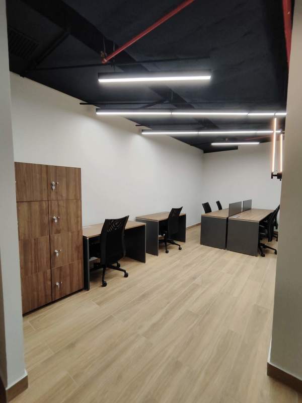 Glass corner manager office panoramic view PH Financial Park Tower Costa del Este Panama