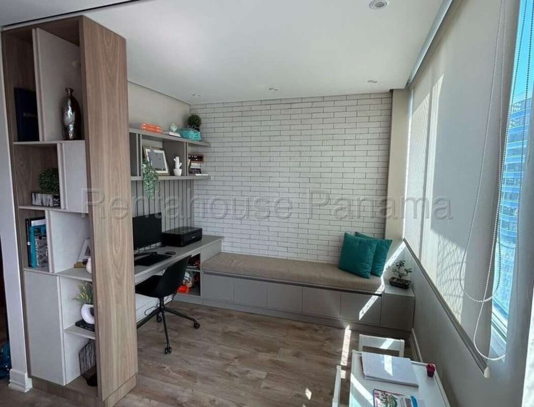 Outdoor swimming pool with sundeck at PH 7400 San Francisco Panama City