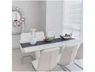 Apartment for Sale in Edison Park - 3 bedrooms