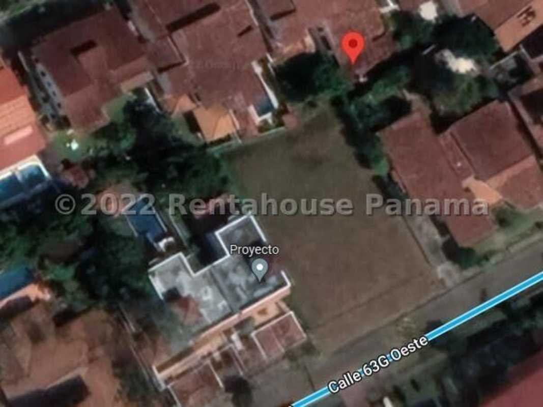 Corner lot for residential development with paved access Pedregal Panama City