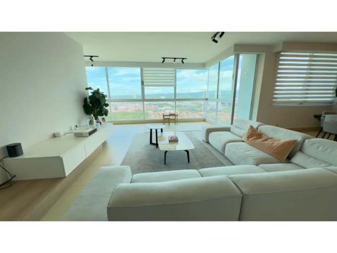 Skyline infinity-edge rooftop swimming pool views at PH The Regent, Costa del Este Panama City