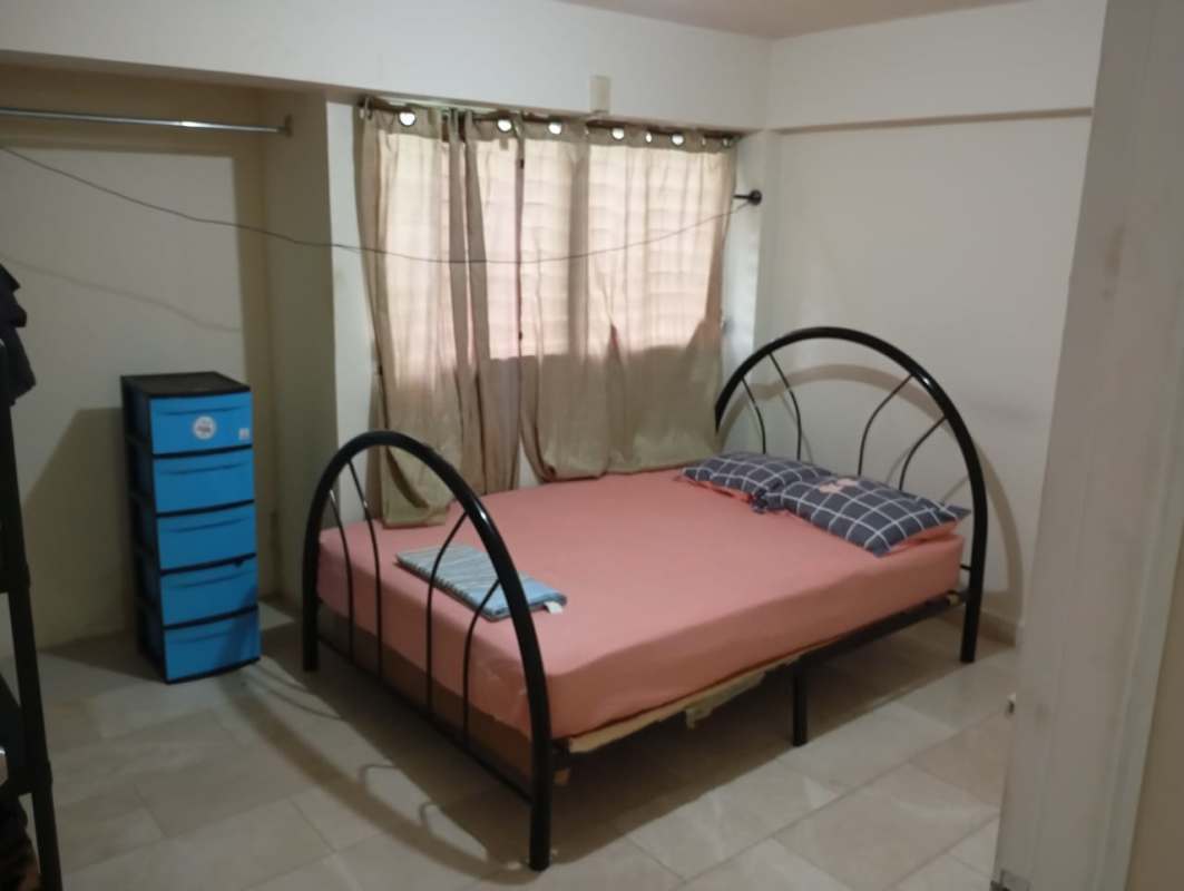 Single minimalist bedroom with simple furniture PH Prosperidad La Locería Bethania Panama