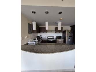 Furnished master bedroom with walk-in closet and AC PH Midrise Panama Pacifico