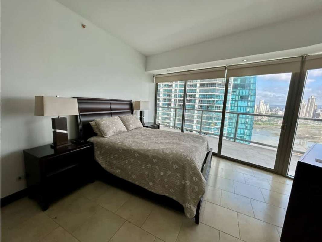 Contemporary bathroom with double sink and marble countertop in PH The Ocean Club apartment