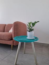 Fully equipped kitchen with granite countertops and modern cabinetry in Nueva Gorgona rental