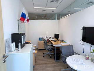 Commercial Office for Rent in Santa María - 0 bedrooms