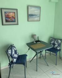 Bedroom with built-in wardrobe in beachfront condo PH Las Olas La Barqueta