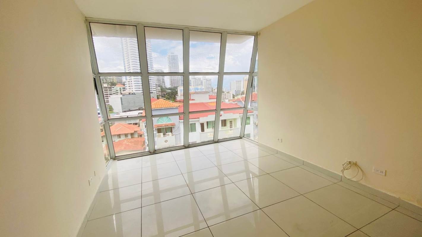 Rooftop terrace with outdoor Jacuzzi, lounge area, panoramic skyline views from Bella Vista Tower