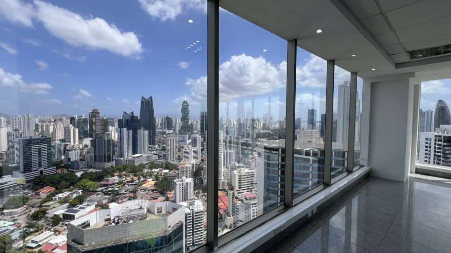 Reception lobby with glass walls in RBS Tower Panama commercial office