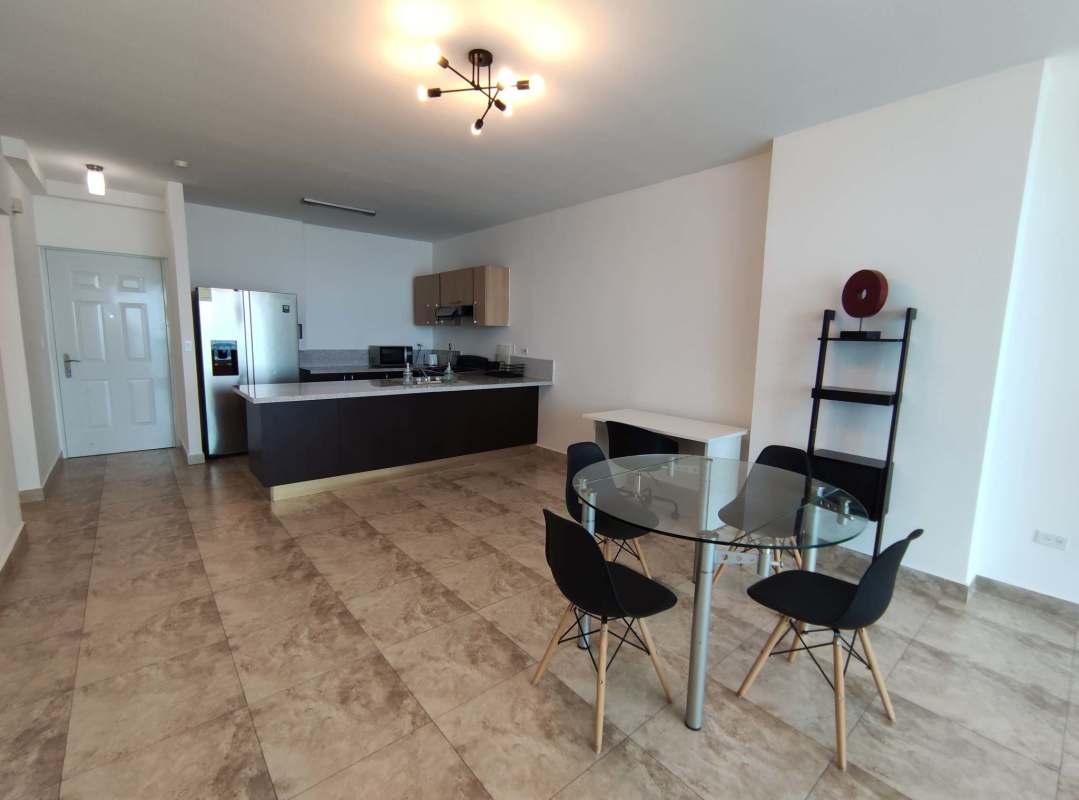 Spacious bedroom with ocean views and walk-in closet in PH H2O Panama