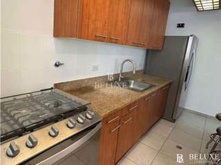 Apartment for Sale in San Francisco - 3 bedrooms