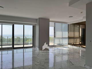 Luxury Apartment for Sale in Costa del Este - 3 bedrooms