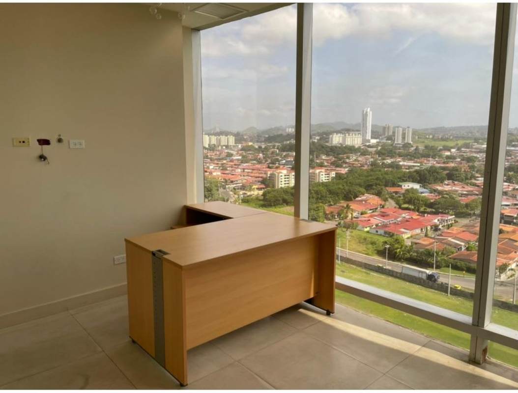 Meeting room or workspace with city view glass panels Torre Seguros Ancón Panama City