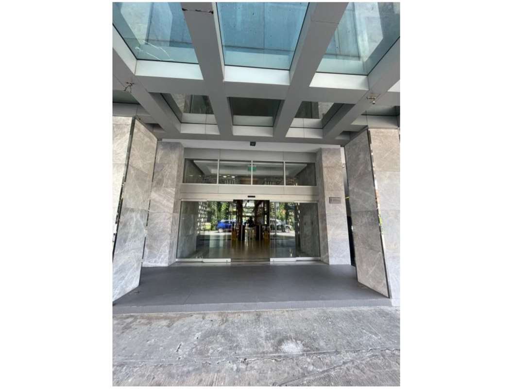 Office in Fortune Plaza Obarrio For Sale or Rent