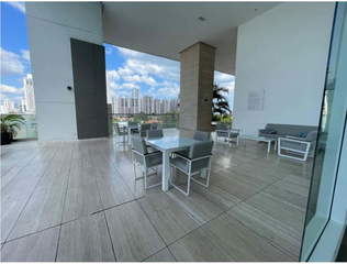 Apartment for Sale in San Francisco - 3 bedrooms