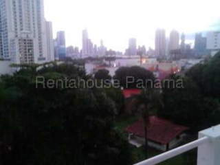 Apartment for Sale in San Francisco - 2 bedrooms