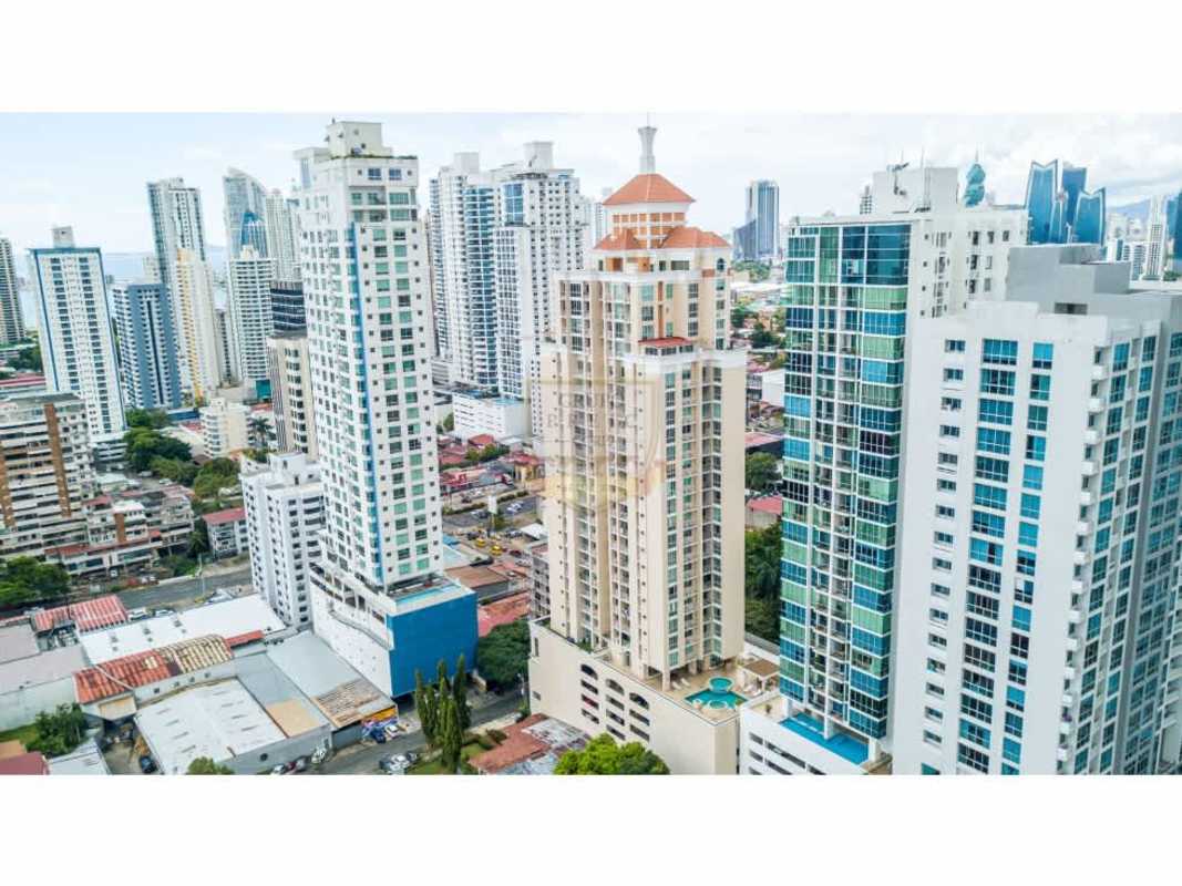 Modern renovated kitchen with granite countertops PH Portofino Panama City