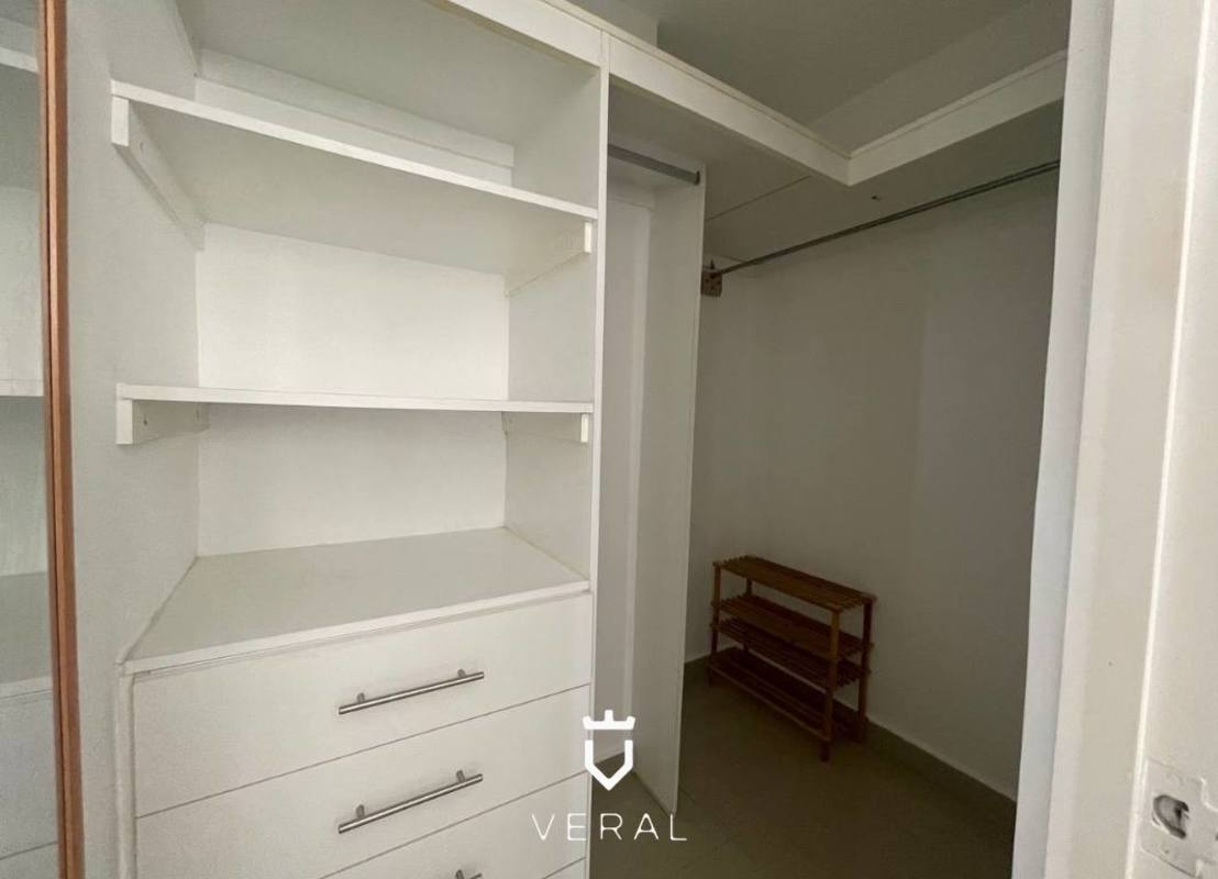 Furnished Ocean View Apartment for Sale PH San Francisco - View 4