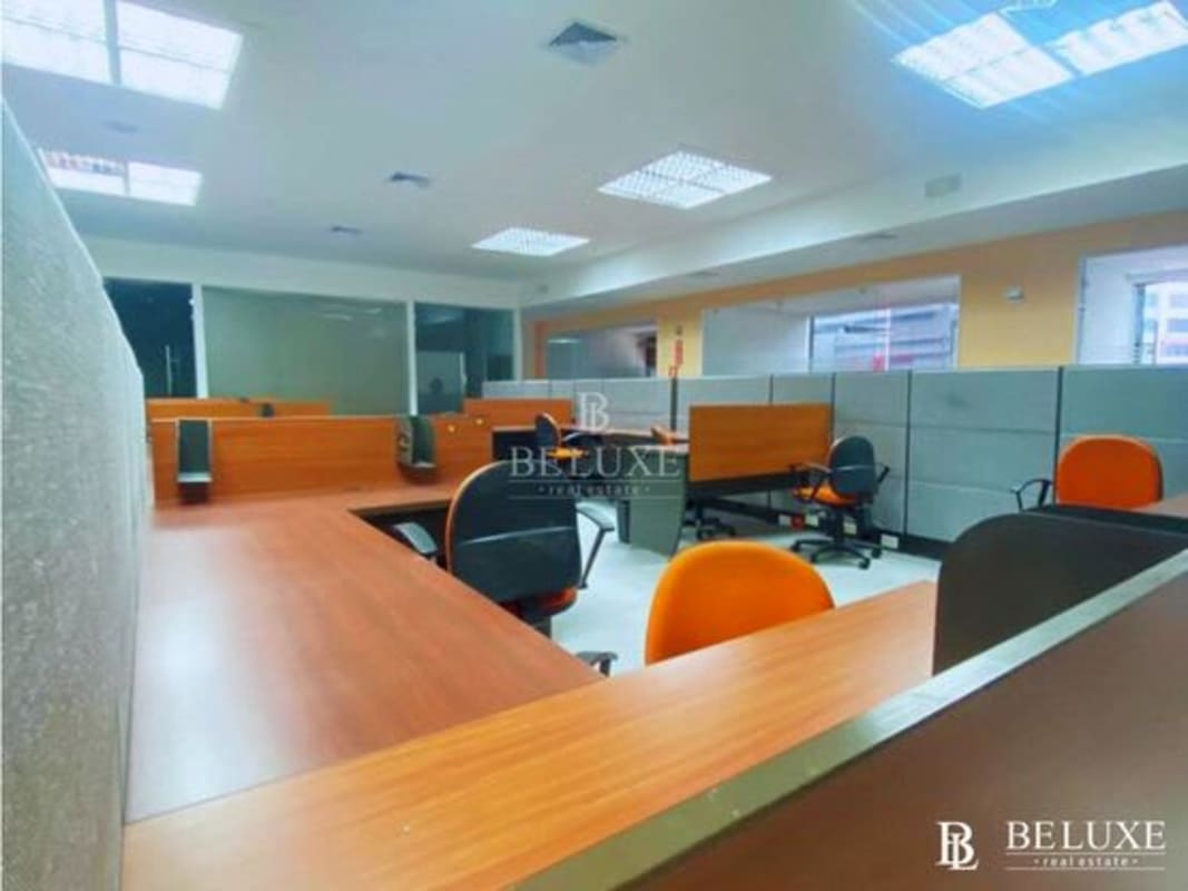 Private office rooms with orange chairs PH Midtown Calle 50 Panama