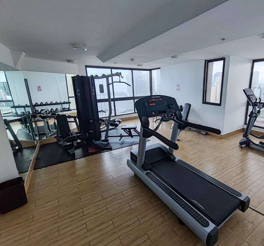 Infinity swimming pool and sun deck with ocean and skyline views at PH San Francisco Bay Panama