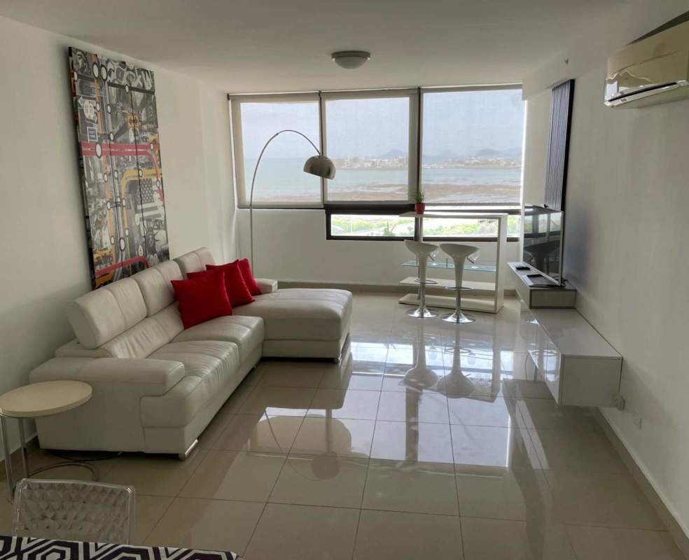 State-of-the-art gym with cardio equipment overlooking city skyline in PH San Francisco Bay Panama