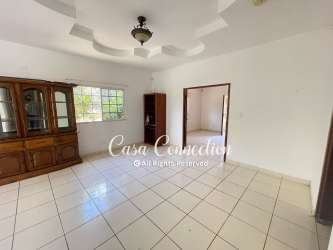 Bedroom with closet ceramic tile bright and airy in San Pablo Viejo David Panama