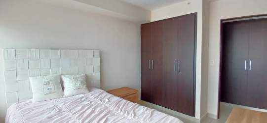 Private terrace overlooking green areas PH Midrise Woodlands Panama Pacifico