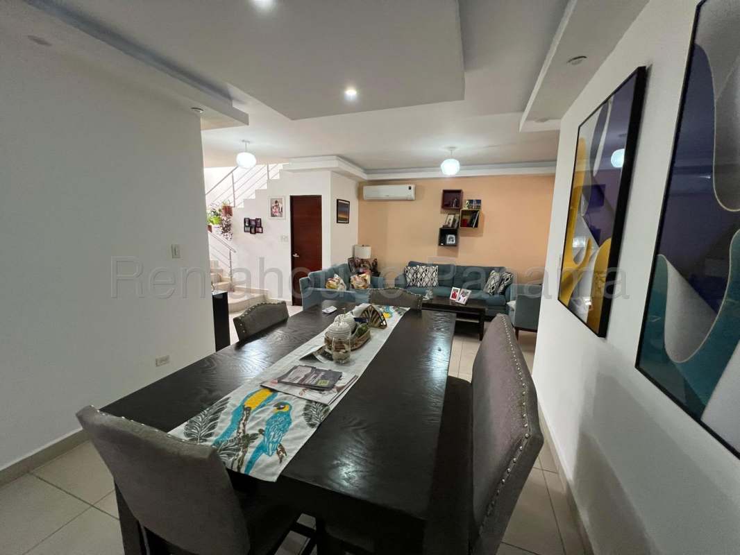 Open concept living-dining with modern decor porcelain floors balcony access PH Sierra Nevada Panama City