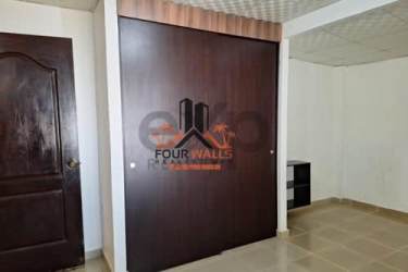 Covered patio area with columns and concrete flooring Urbanización El Mirador Anton