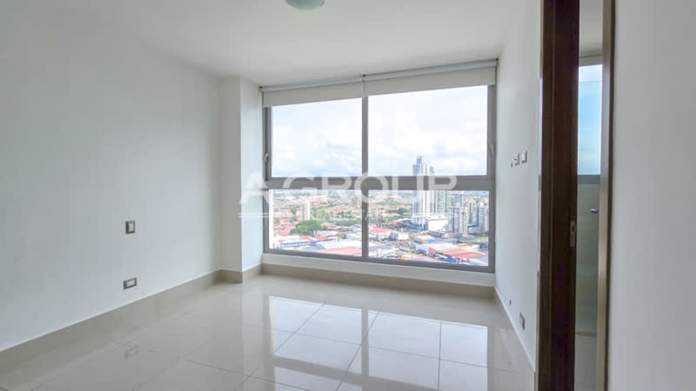 Modern ensuite bathroom with glass shower in apartment Costa del Este Panama