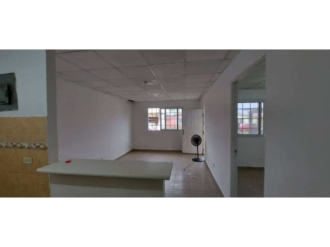 Basic kitchen with cabinets and sink in family house for sale Praderas de San Lorenzo Panama