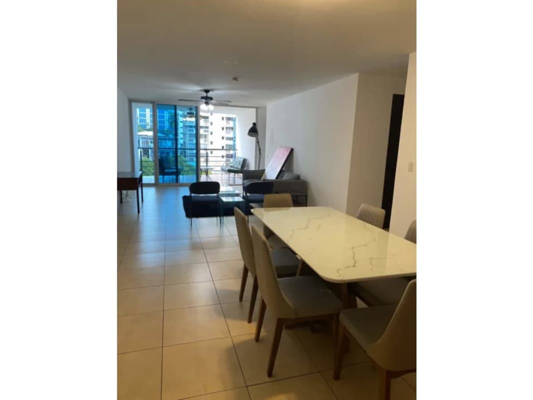 3BR Furnished Apartment with Balcony PH Park City El Cangrejo