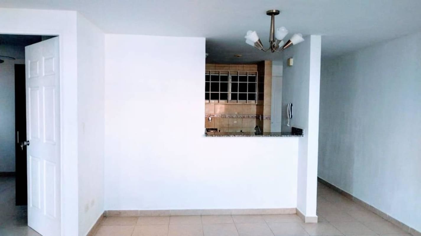 Kitchen with granite countertop with stainless sink and laundry area PH Río de Oro Rio Abajo Panama
