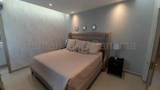 Penthouse Apartment for Sale in San Francisco - 3 bedrooms