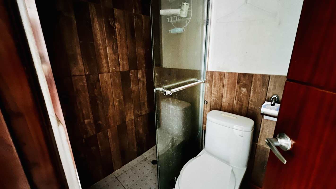 Contemporary kitchen with granite countertops and stainless steel appliances in PH Ocean Club Punta Pacifica