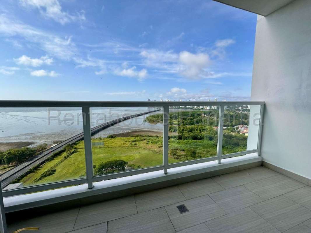 Balcony overlooking Pacific Ocean and city skyline PH Oceana Costa del Este Panama