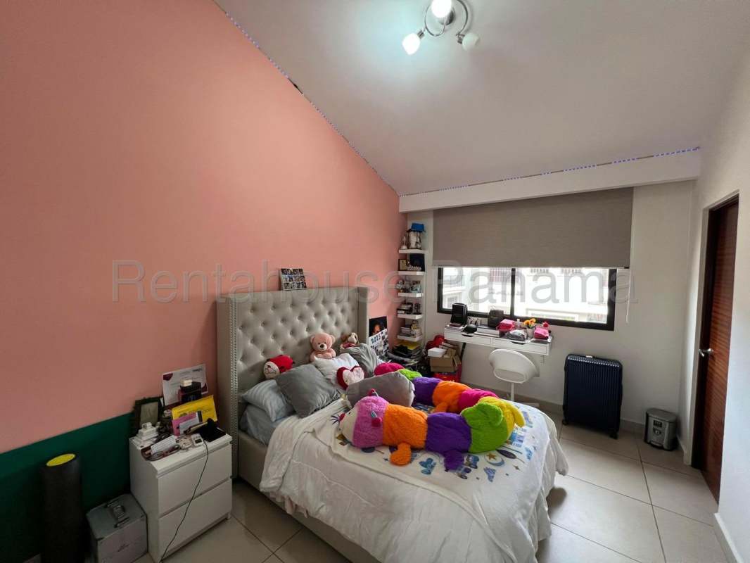 Open plan living and dining area with bar counter modern design PH Sierra Nevada Panama City