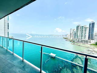 Apartment for Sale in San Francisco - 3 bedrooms