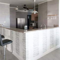 Apartment for Sale in San Francisco - 3 bedrooms