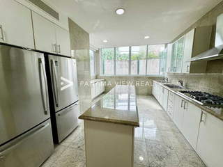 Apartment for Rent in Punta Paitilla - 3 bedrooms