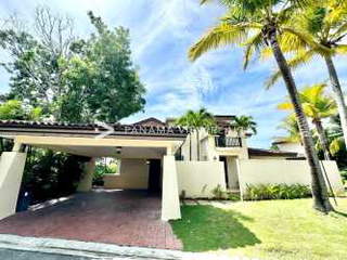 Villa for Sale in El Farallón - 4 bedrooms