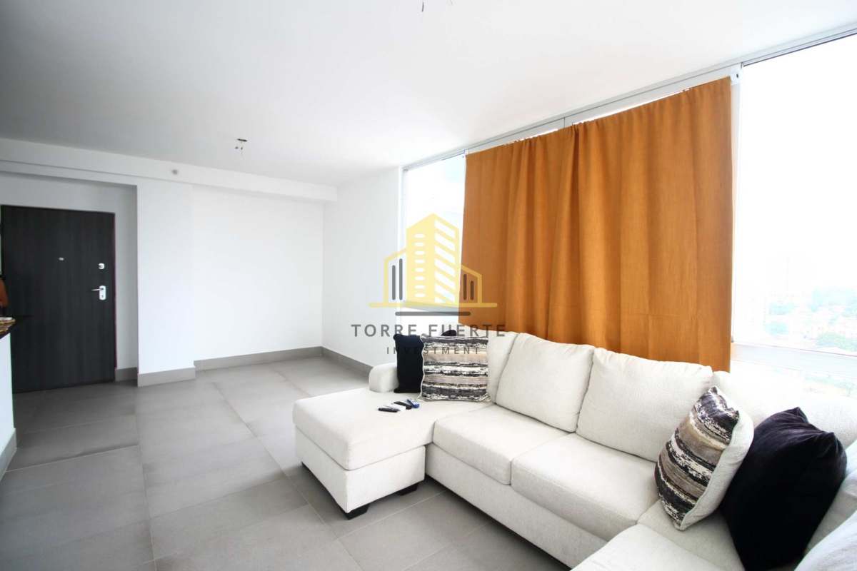 Equipped kitchen with granite countertop at Loma Vista Tower Via España Panama