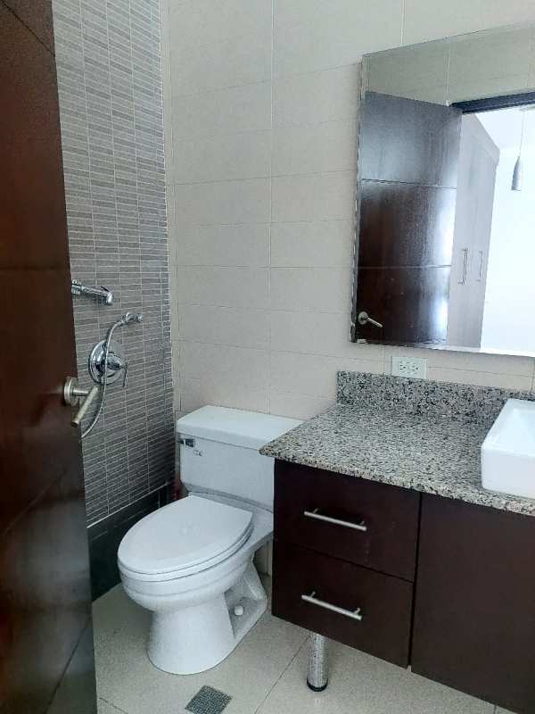 Stylish kitchen with granite countertops, complete appliances in PH Vitroloft El Cangrejo Panama City