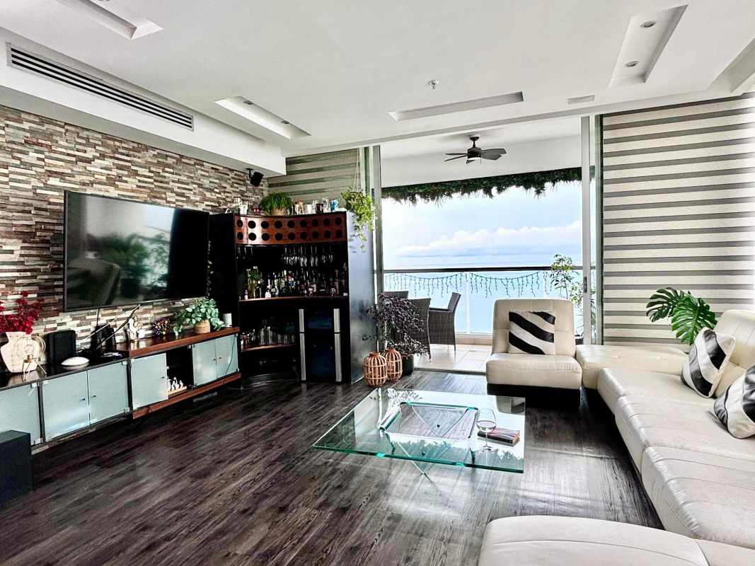 Ocean View Condo PH BICSA Avenida Balboa Panama